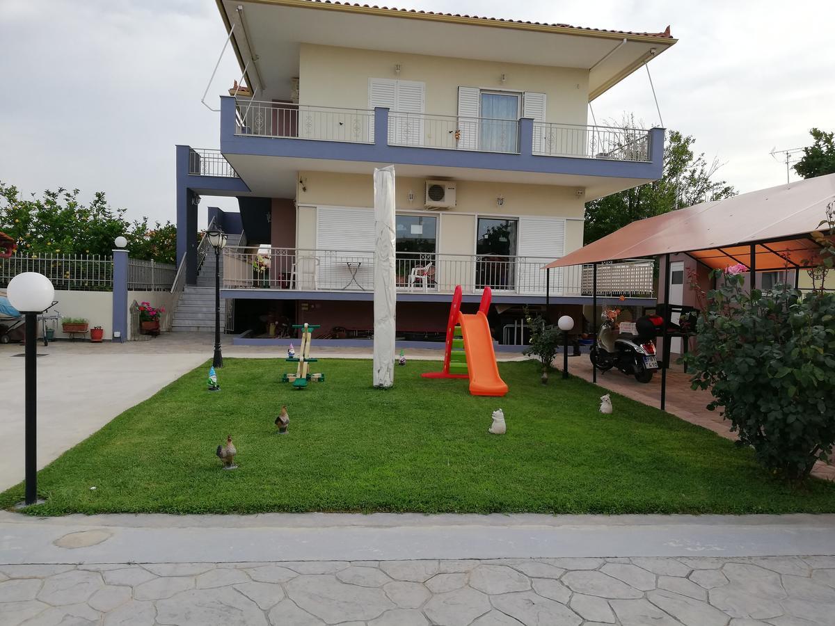Rea'S House Vrahati Exteriér fotografie